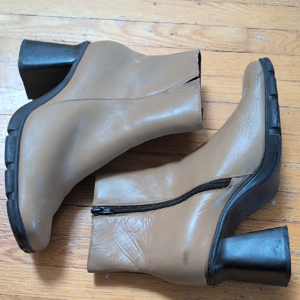 Wanted Tan Heeled Boots